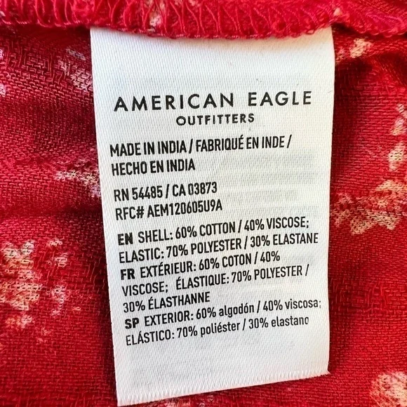 American Eagle Red Button Down Crop Top Short Sleeve in Size Large - Picture 6 of 8